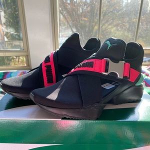 Puma: MUSE EOS Street 1 size W 8